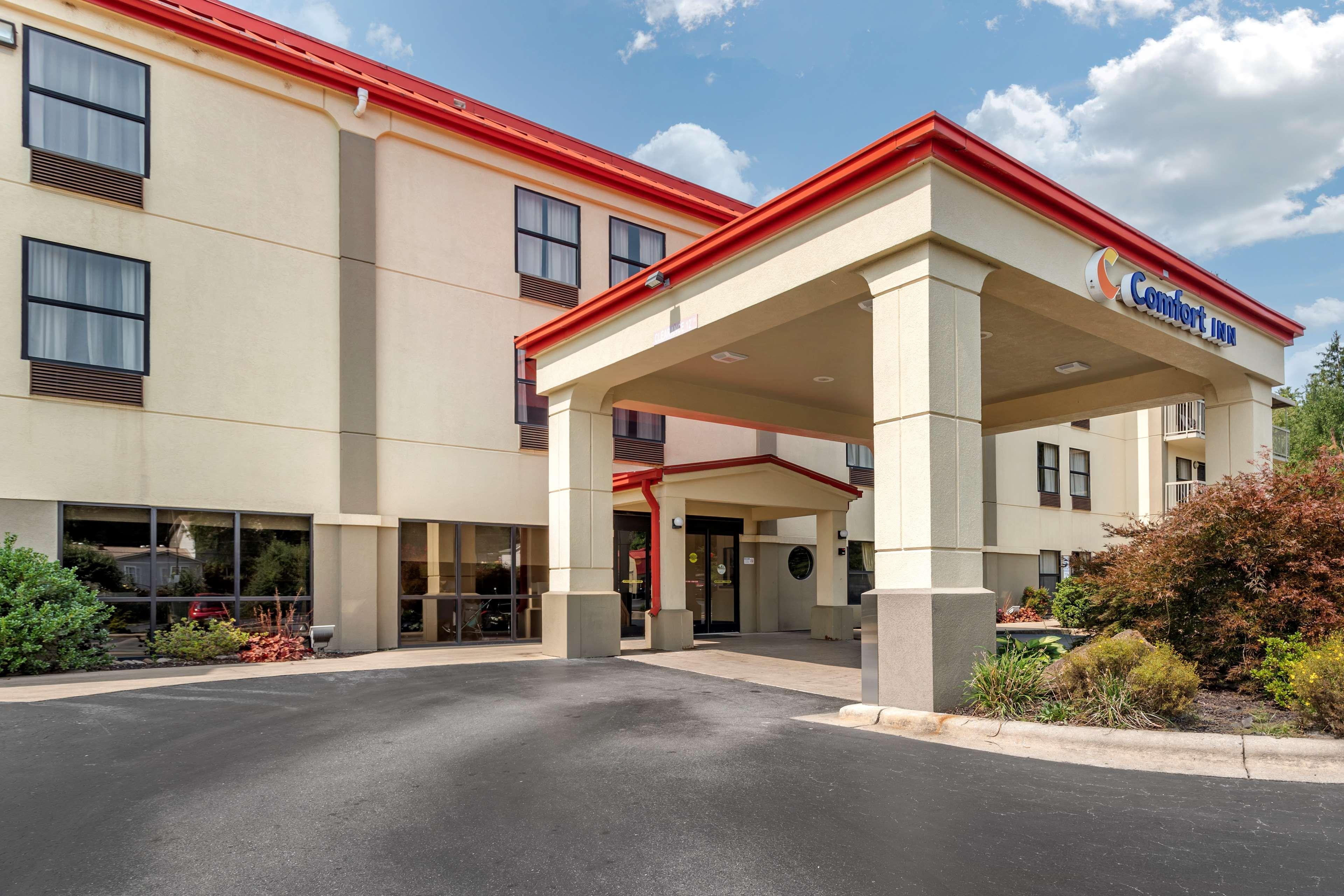 HOTEL COMFORT INN BILTMORE WEST ASHEVILLE, NC 2* (United States) - from £  55 | HOTELMIX